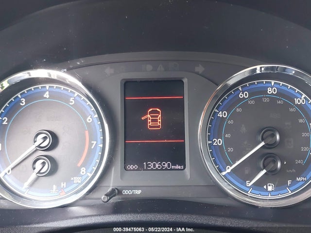 Toyota COROLLA LE 2018 2T1BURHE6JC057179 Image 7