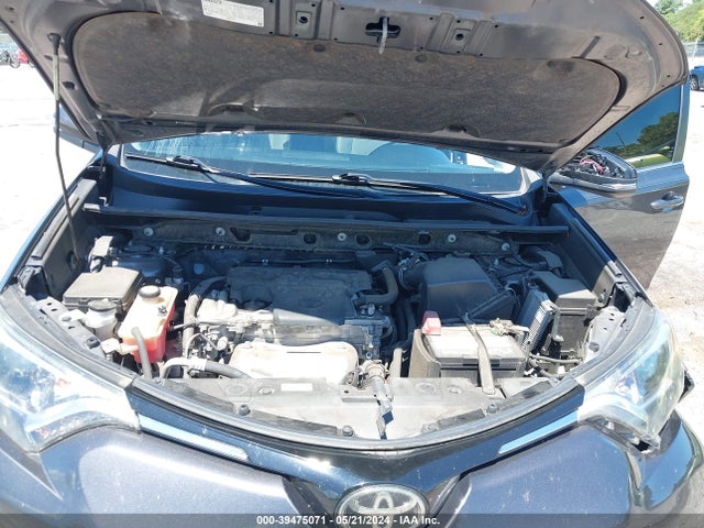Toyota Rav4 Xle 2018 JTMWFREV7JJ743624 Image 10