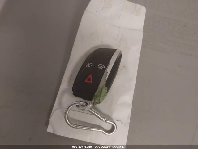 2010 JAGUAR XF SAJWA0GB8ALR73790 Photo 10