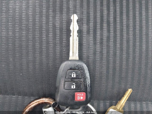 Toyota RAV4 LE 2016 2T3ZFREV1GW273579 Image 11