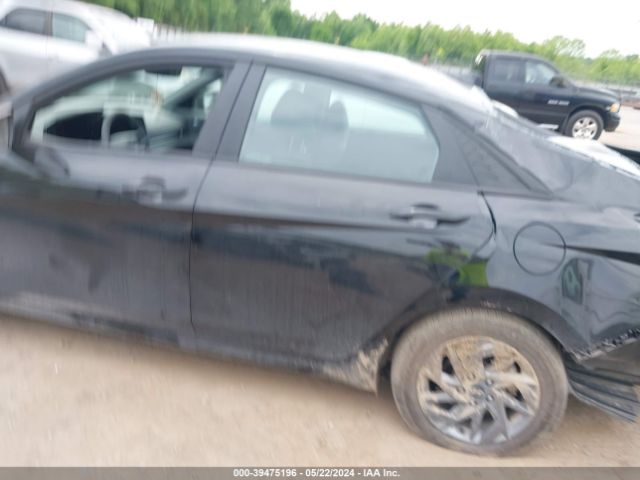 KMHLM4DG5RU645602 Hyundai ELANTRA SEL