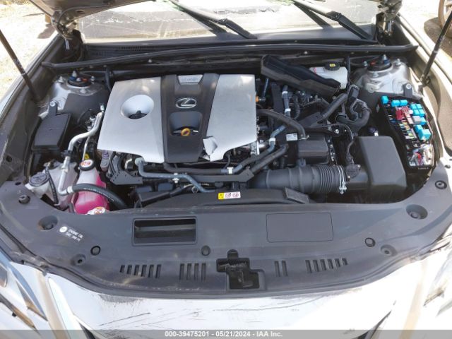 58ADA1C15MU011328 Lexus ES 300H