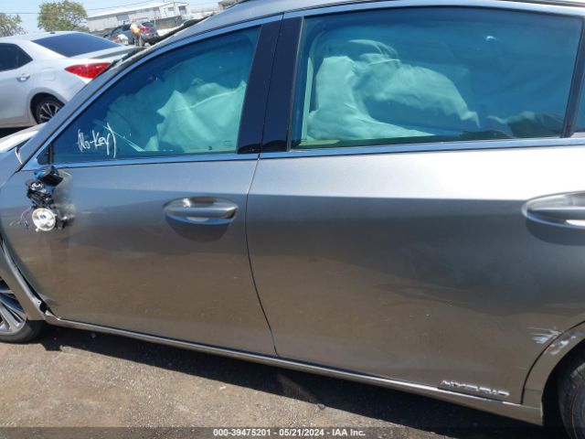 58ADA1C15MU011328 Lexus ES 300H