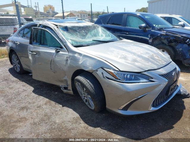 58ADA1C15MU011328 Lexus ES 300H