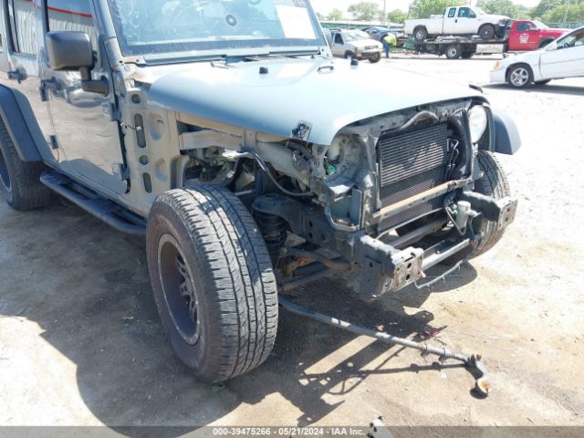 1C4BJWDG5FL580952 Jeep Wrangler Unlimited Sport