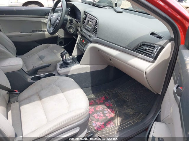 Hyundai ELANTRA SE 2017 5NPD74LF8HH176474 Image 5