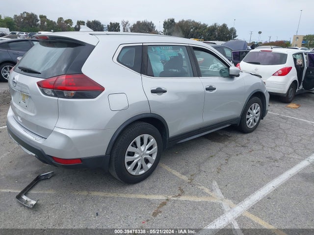Nissan ROGUE S 2019 JN8AT2MT2KW504405 Image 4