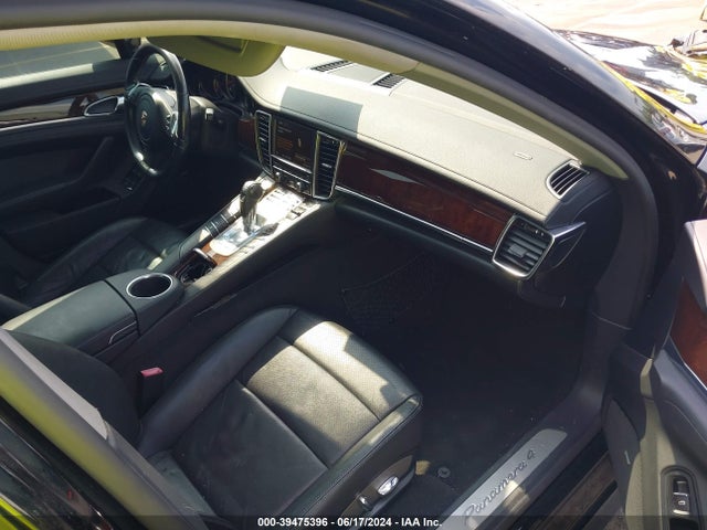 2011 PORSCHE PANAMERA WP0AA2A73BL013691 Photo 4