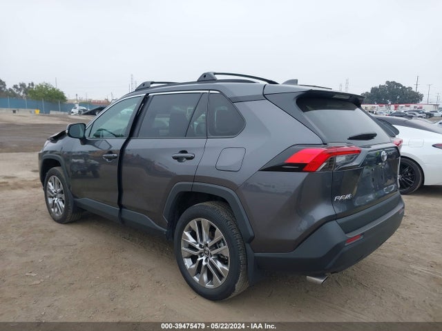 Toyota Rav4 Xle Premium 2022 2T3C1RFVXNC201765 Image 3