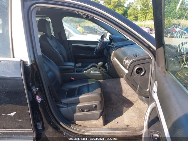 2004 PORSCHE CAYENNE WP1AB29P84LA71508 Photo 4