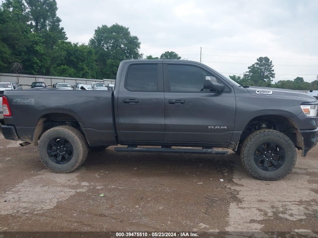 1C6SRFCTXLN239304 RAM 1500 Tradesman Quad Cab 4x4 6'4 Box