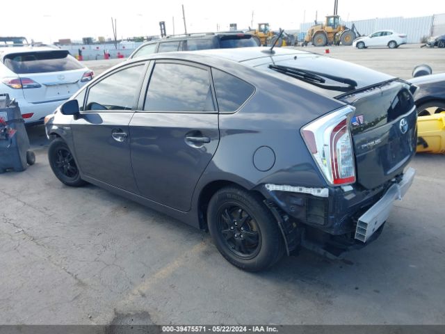 JTDKN3DU6F1967112 Toyota Prius Four