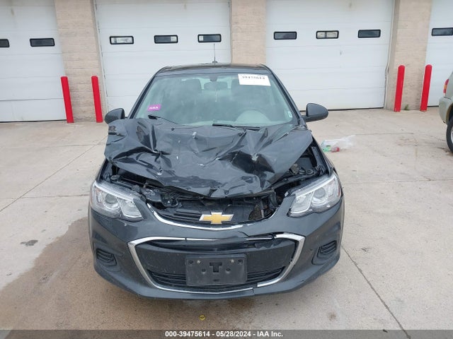 Chevrolet Sonic Lt Auto 2018 1G1JD5SHXJ4121081 Image 6
