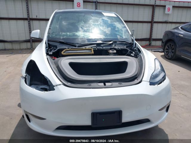 5YJYGDED2MF107270 Tesla Model Y Standard Range Rear-wheel Drive
