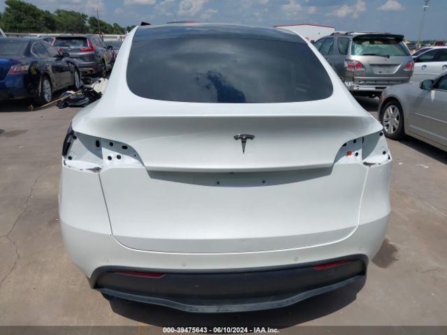 5YJYGDED2MF107270 Tesla Model Y Standard Range Rear-wheel Drive