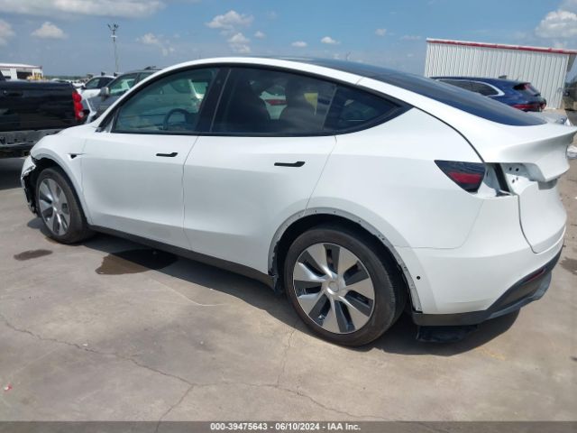 5YJYGDED2MF107270 Tesla Model Y Standard Range Rear-wheel Drive