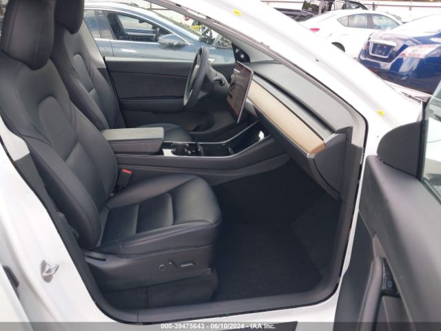 5YJYGDED2MF107270 Tesla Model Y Standard Range Rear-wheel Drive