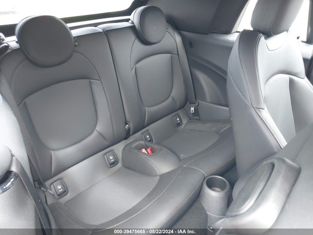 2023 MINI CONVERTIBLE WMW43DL08P3P77222 Photo 7