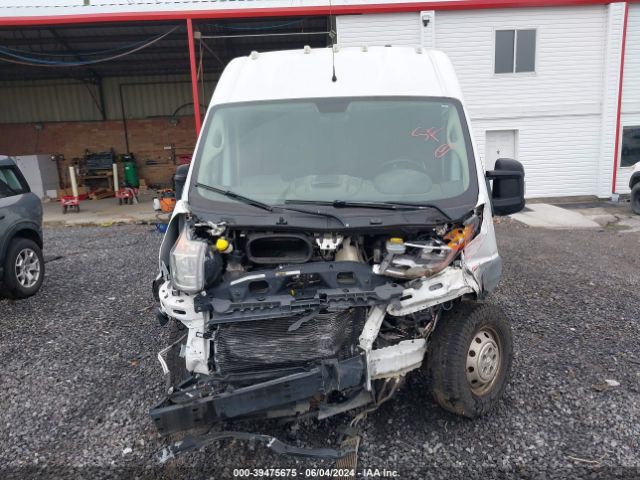 3C6TRVDG0JE105631 RAM Promaster 2500 High Roof 159 Wb