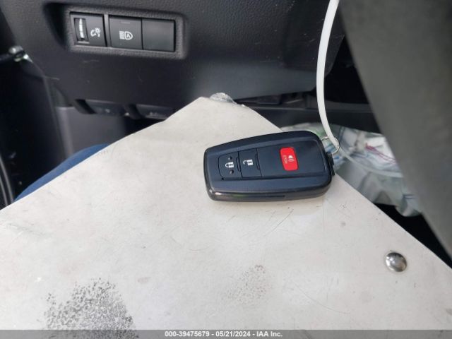JTMW1RFV5RD118145 Toyota Rav4 Xle