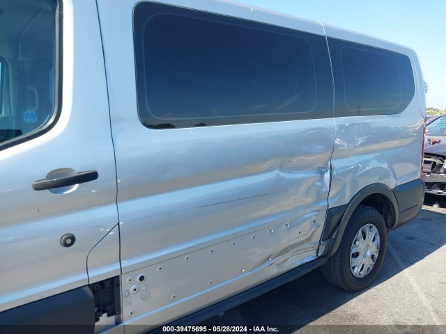 1FMZK1YM4GKA14802 Ford Transit-150 Xlt