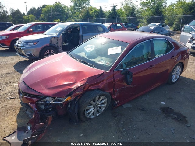 Toyota CAMRY LE 2020 4T1C11AK4LU348540 Image 2