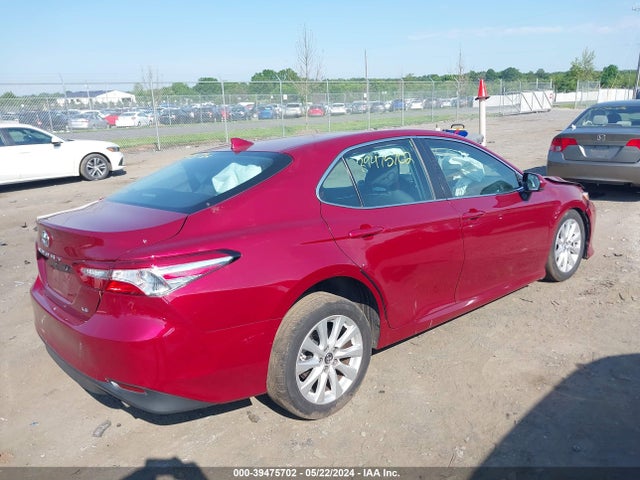 Toyota CAMRY LE 2020 4T1C11AK4LU348540 Image 4