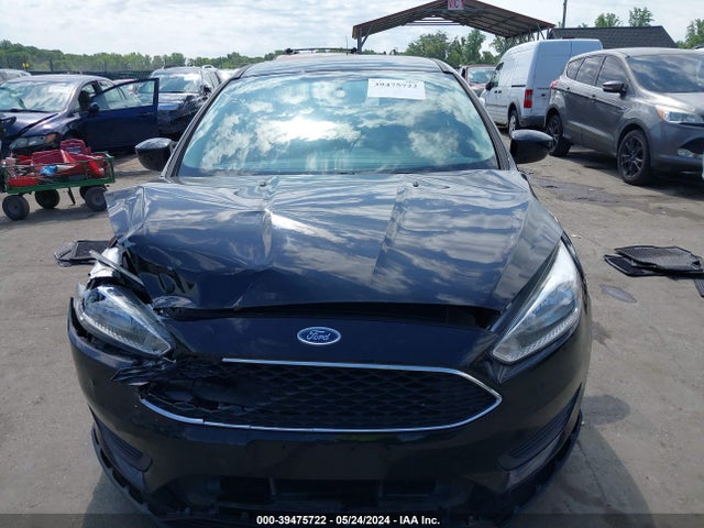 Ford FOCUS SE 2018 1FADP3K23JL272397 Image 12
