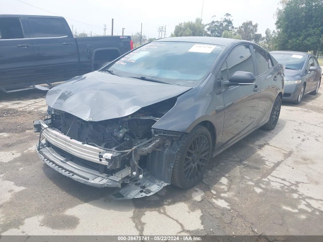 Toyota Prius Two 2016 JTDKBRFU0G3014474 Image 2