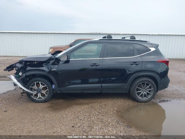 KNDERCAA8M7075658 KIA SELTOS EX