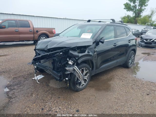 KNDERCAA8M7075658 KIA SELTOS EX