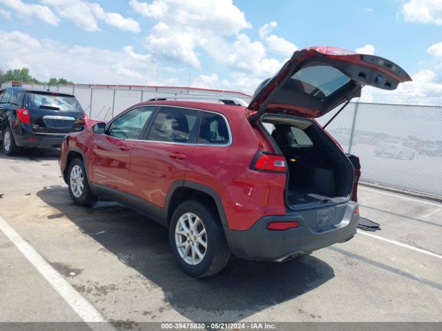 1C4PJMCS2FW611105 Jeep Cherokee Latitude
