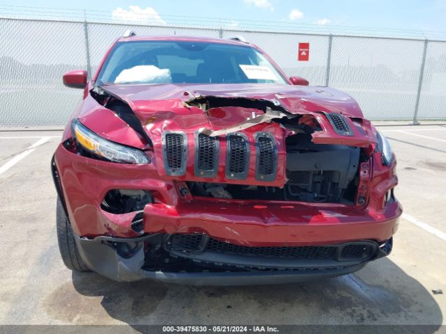 1C4PJMCS2FW611105 Jeep Cherokee Latitude