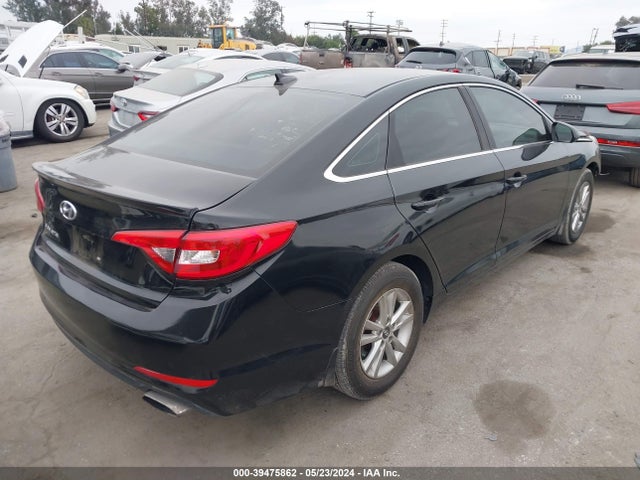 Hyundai SONATA SE 2015 5NPE24AF3FH186025 Image 4