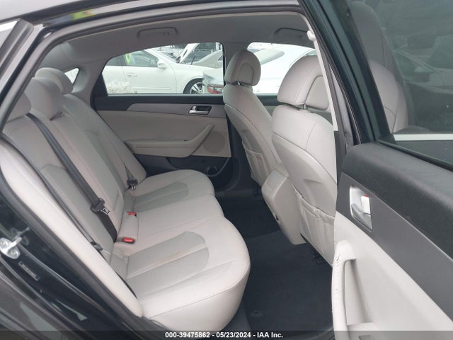 Hyundai SONATA SE 2015 5NPE24AF3FH186025 Image 8