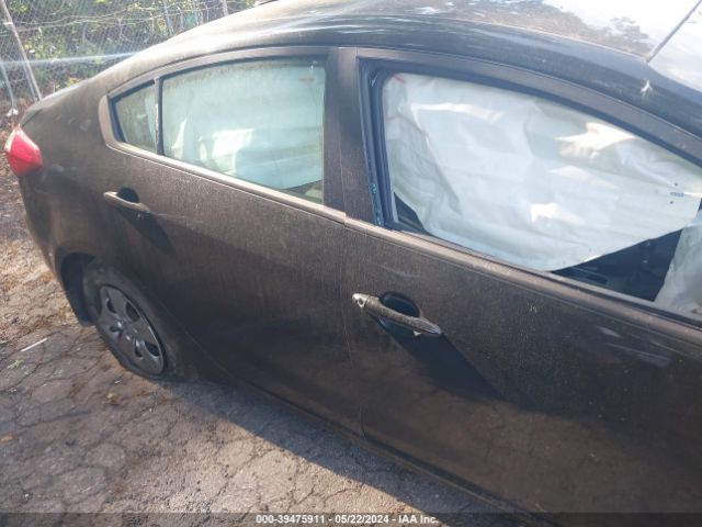 KNAFK4A66F5408834 KIA FORTE LX