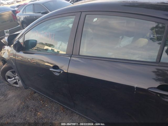 KNAFK4A66F5408834 KIA FORTE LX