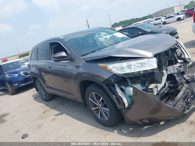2018 5TDKZRFH4JS535542 main image