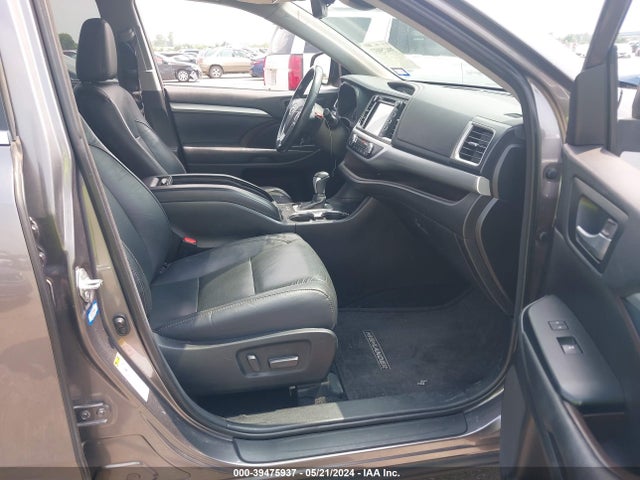 Toyota Highlander Xle 2018 5TDKZRFH4JS535542 Image 5