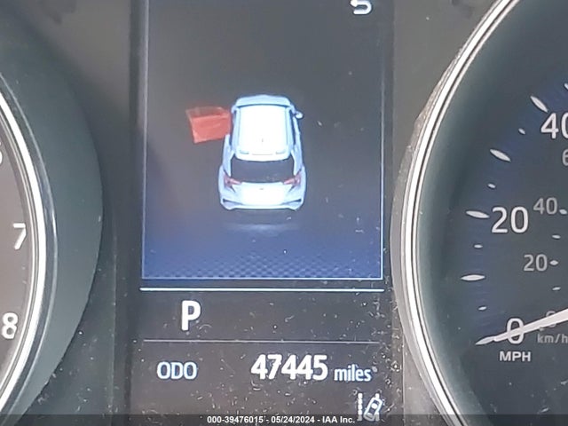 Toyota C-HR XLE 2022 NMTKHMBX4NR144933 Image 15