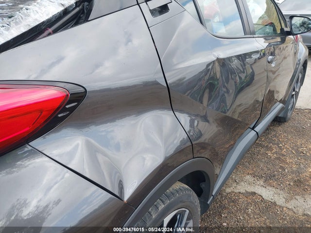 Toyota C-HR XLE 2022 NMTKHMBX4NR144933 Image 19