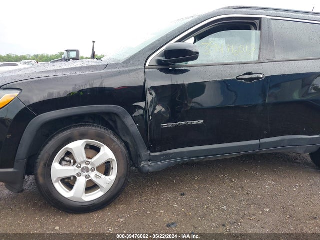 Jeep Compass Latitude 4x4 2019 3C4NJDBB3KT840367 Image 6