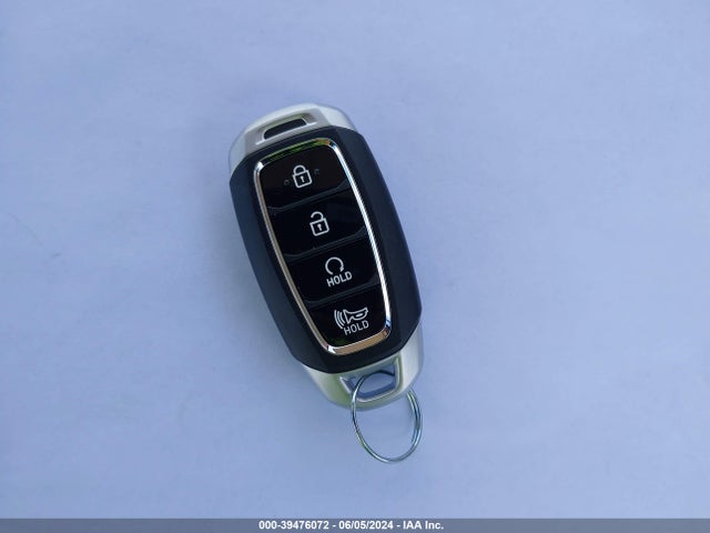 Hyundai Venue Limited 2024 KMHRC8A36RU314503 Image 11