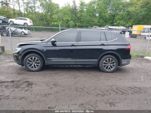 3VV3B7AX5LM061875 Volkswagen Tiguan 2.0t Se/2.0t Se R-line Black/2.0t Sel
