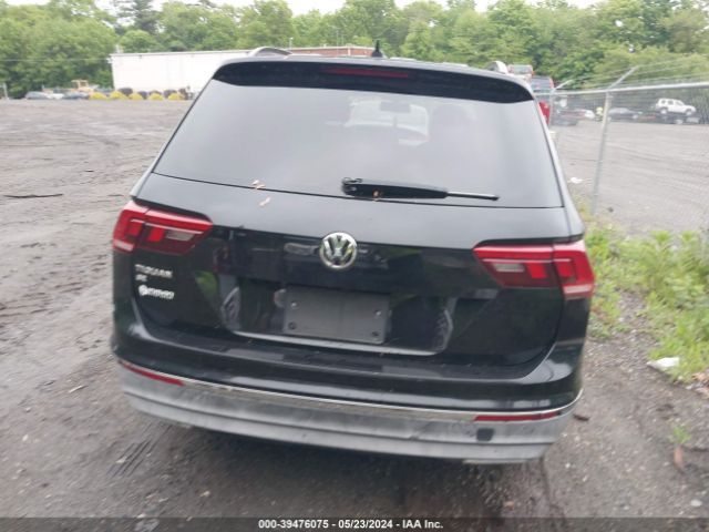 3VV3B7AX5LM061875 Volkswagen Tiguan 2.0t Se/2.0t Se R-line Black/2.0t Sel