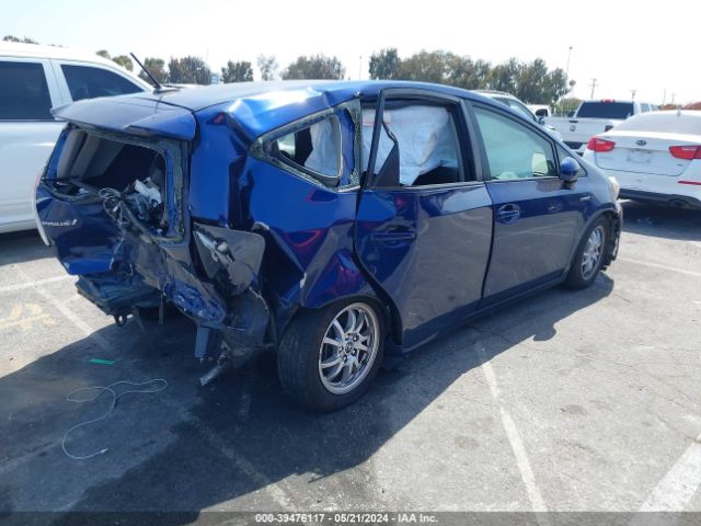 JTDZN3EU0FJ026851 Toyota Prius V Three