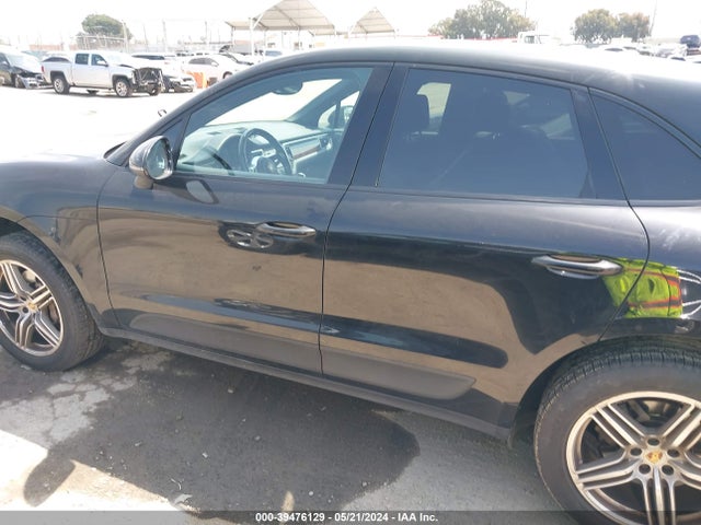 Porsche MACAN S 2015 WP1AB2A50FLB44058 Image 15