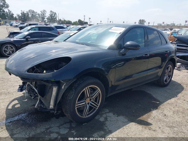2015 PORSCHE MACAN WP1AB2A50FLB44058 Photo 1