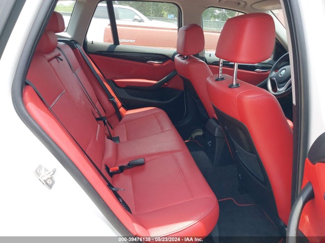 BMW X1 Xdrive28i 2014 WBAVL1C55EVY19278 Image 8