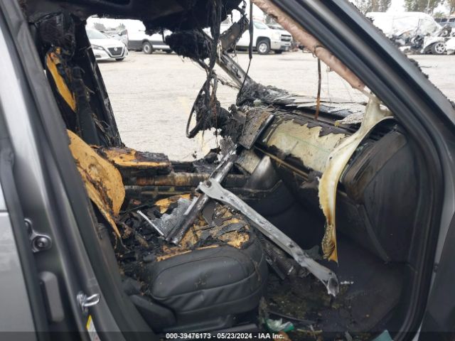 SALKP9FU4RA209115 Land Rover Range Rover P400 Se